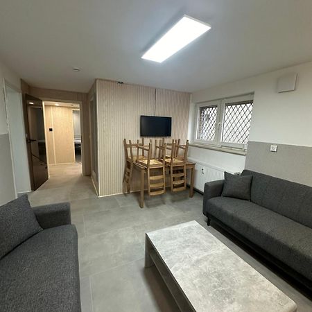 Charmante 2 Zimmer Souterrain Hannover Eksteriør billede
