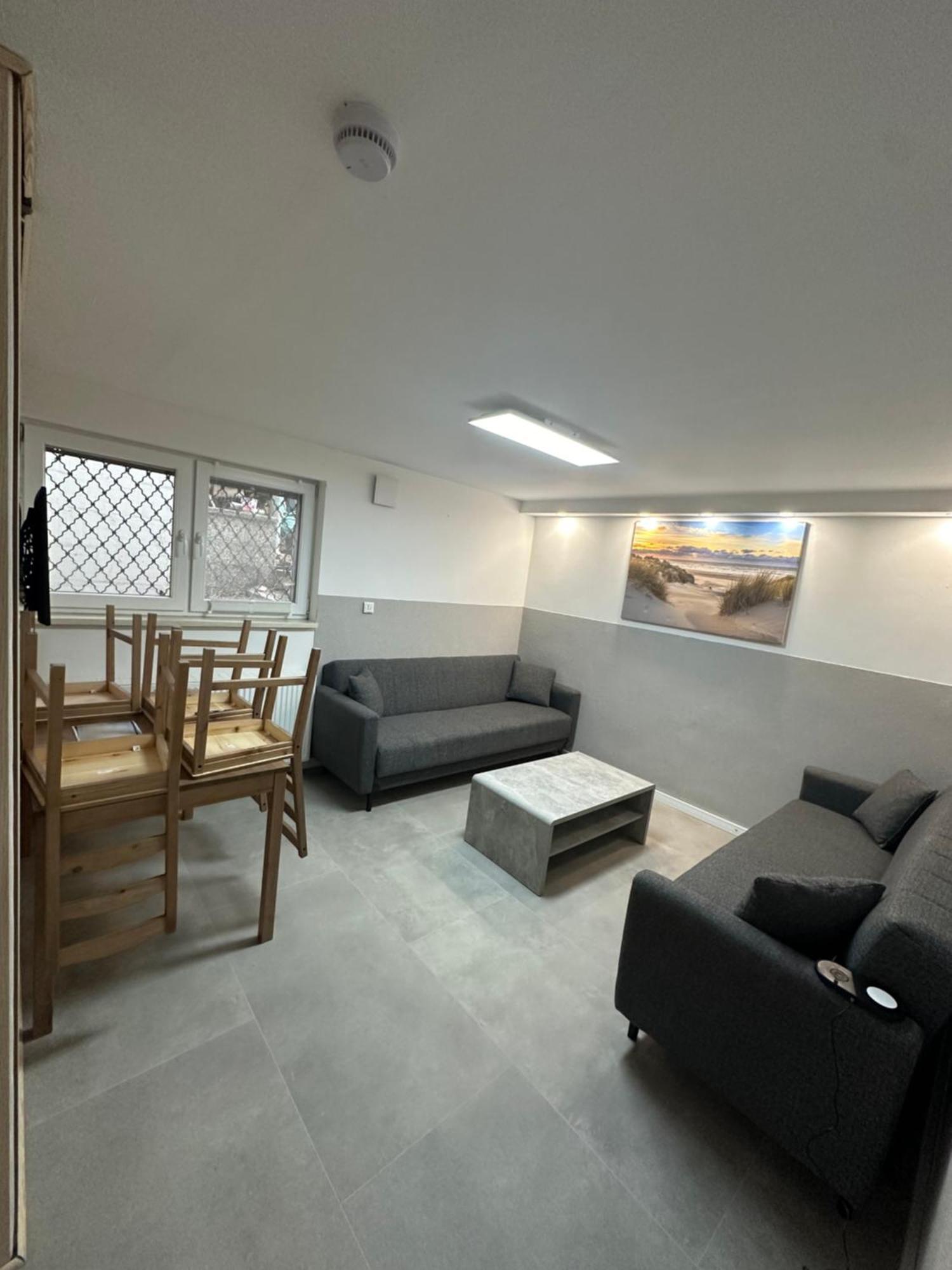 Charmante 2 Zimmer Souterrain Hannover Eksteriør billede